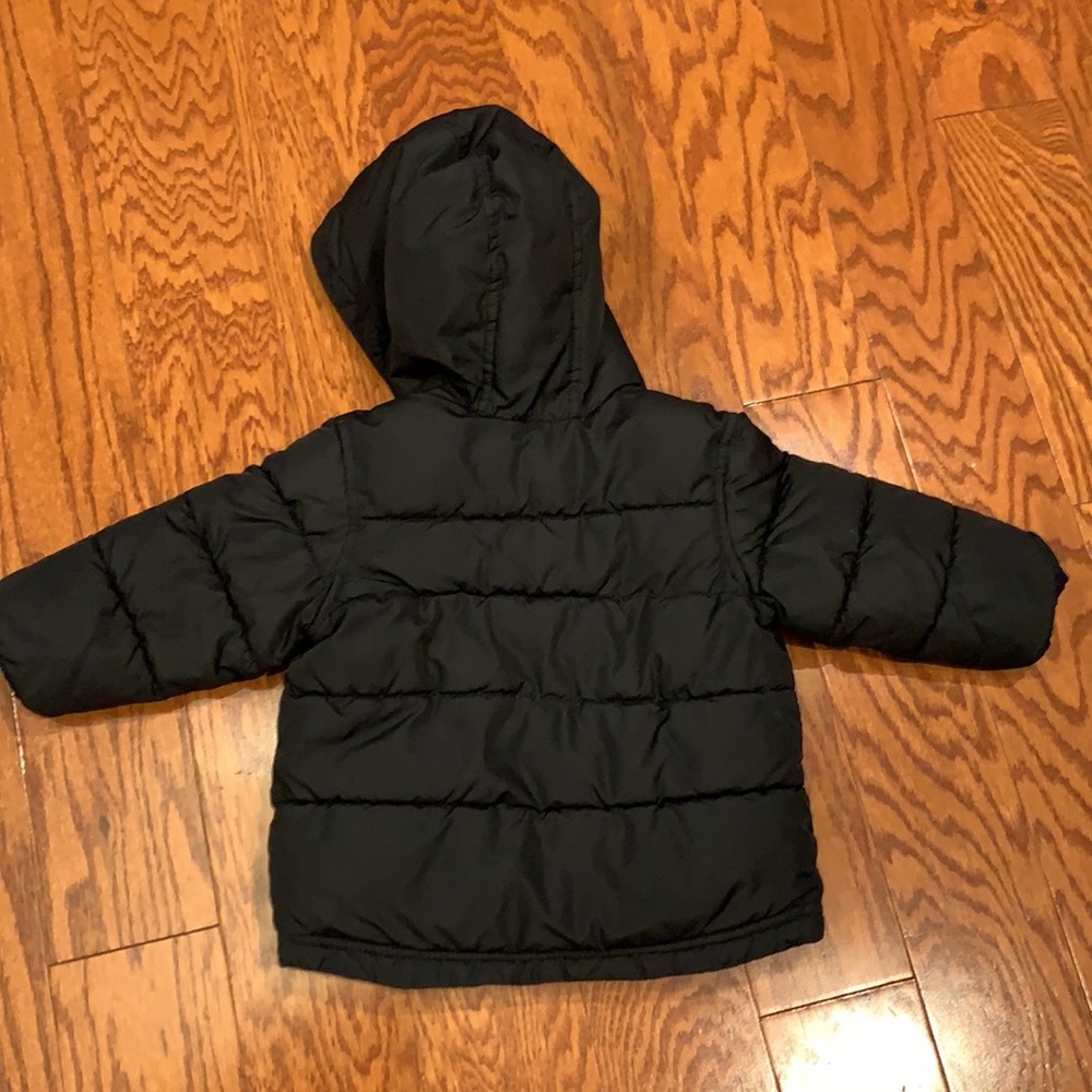 Toddler Old Navy 18M black puffer jacket - Picture 2 of 5